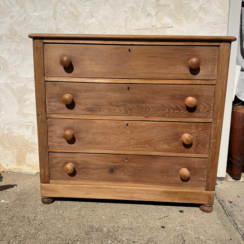 Pine Chest of Drawers