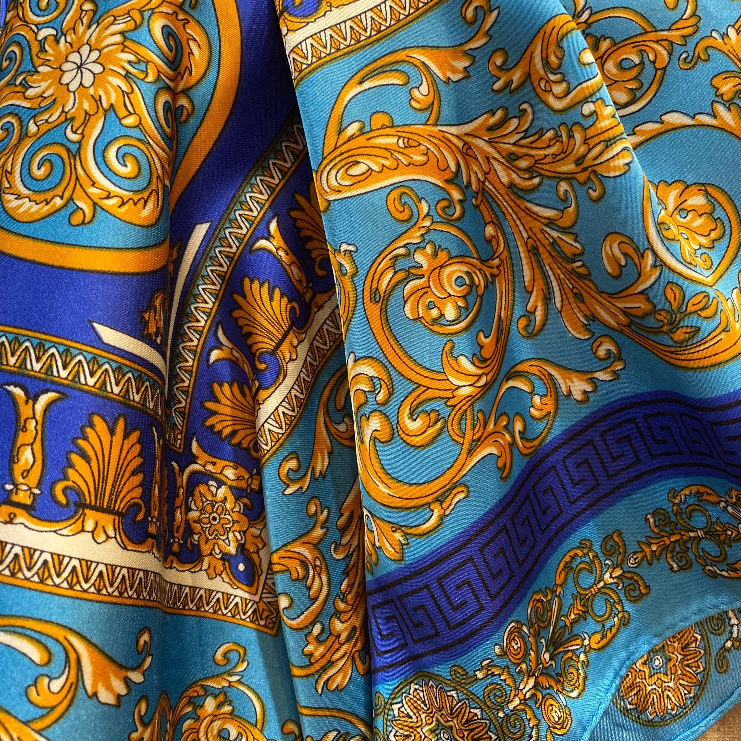 Baroque Medallion  Scarf