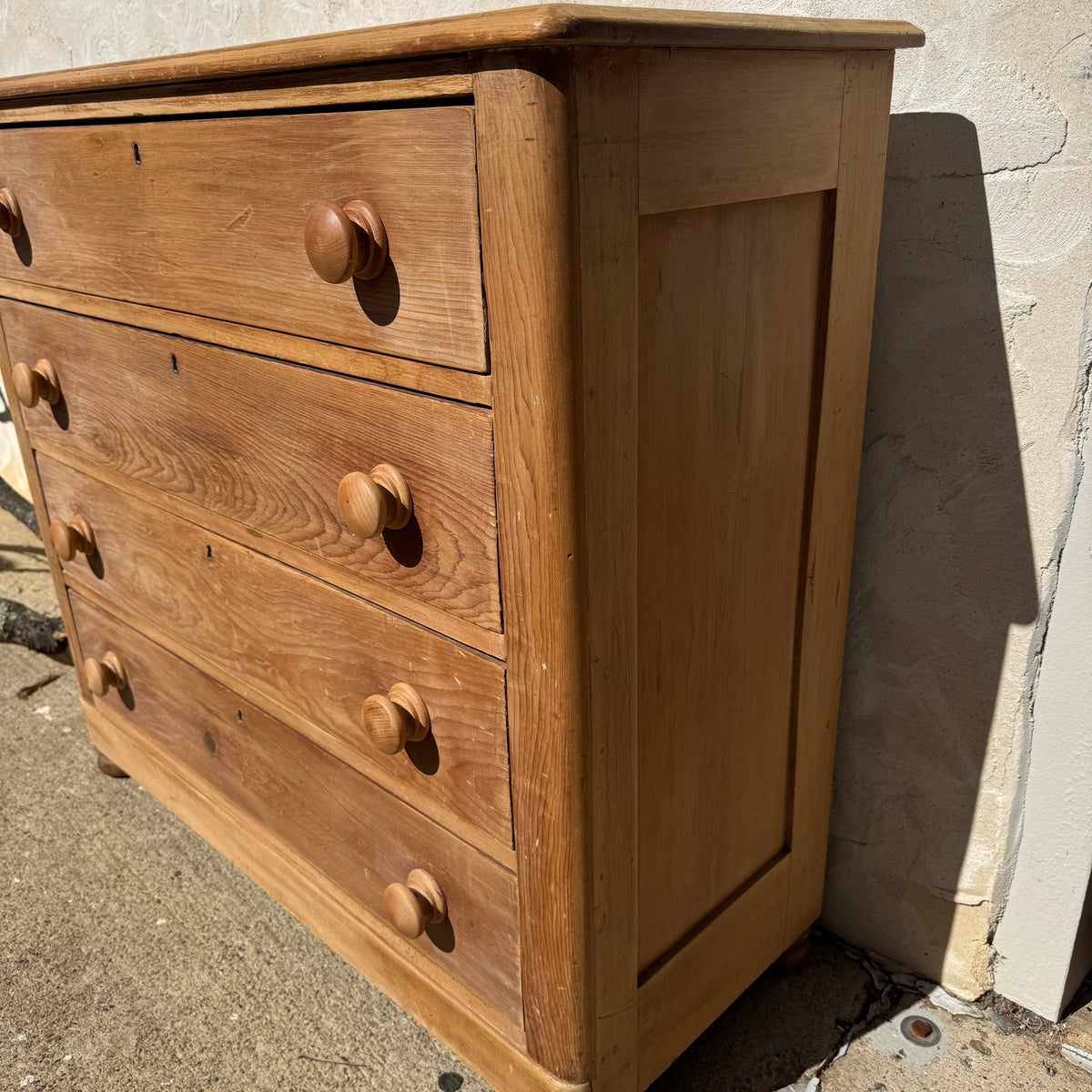 Pine Chest of Drawers