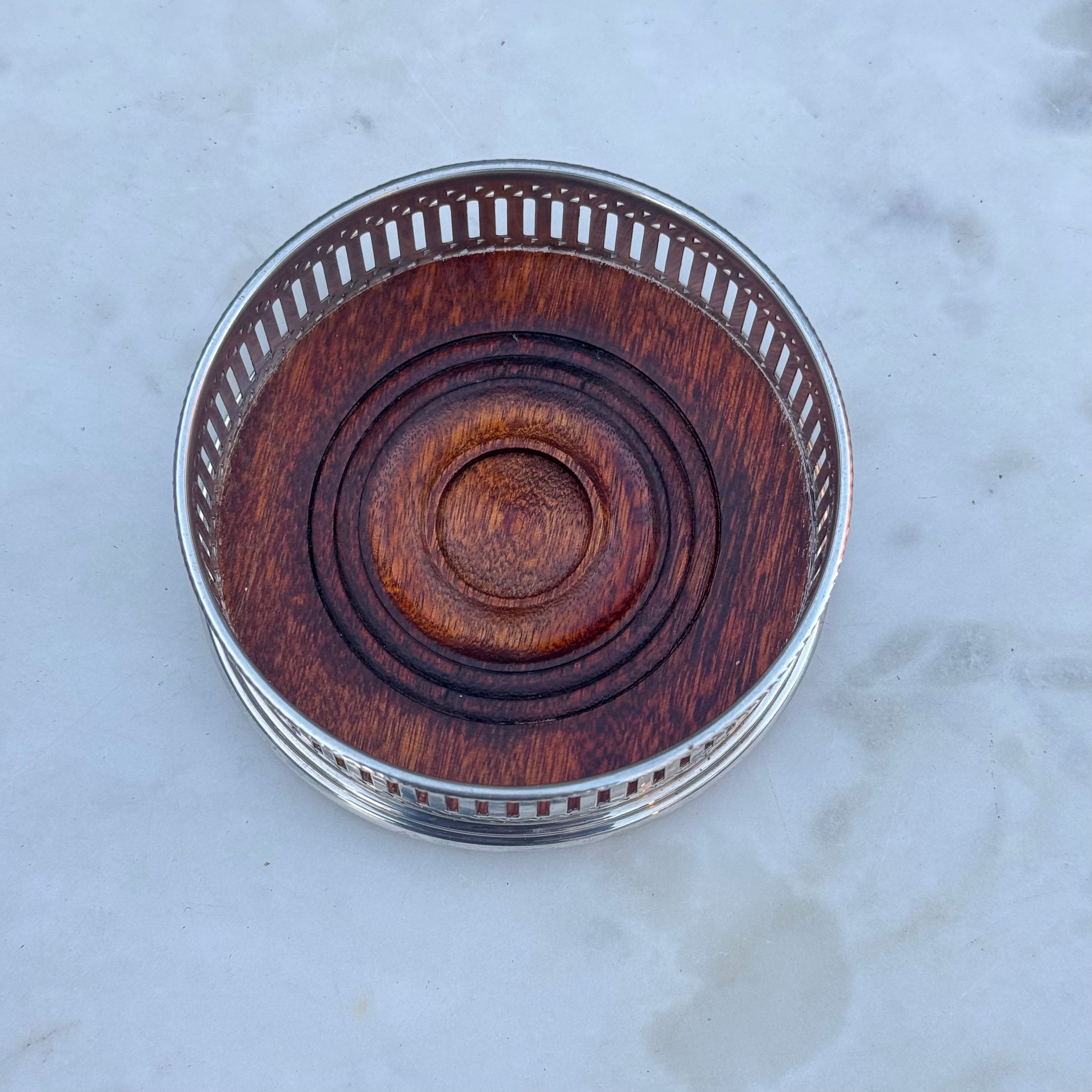 English Wine Coaster
