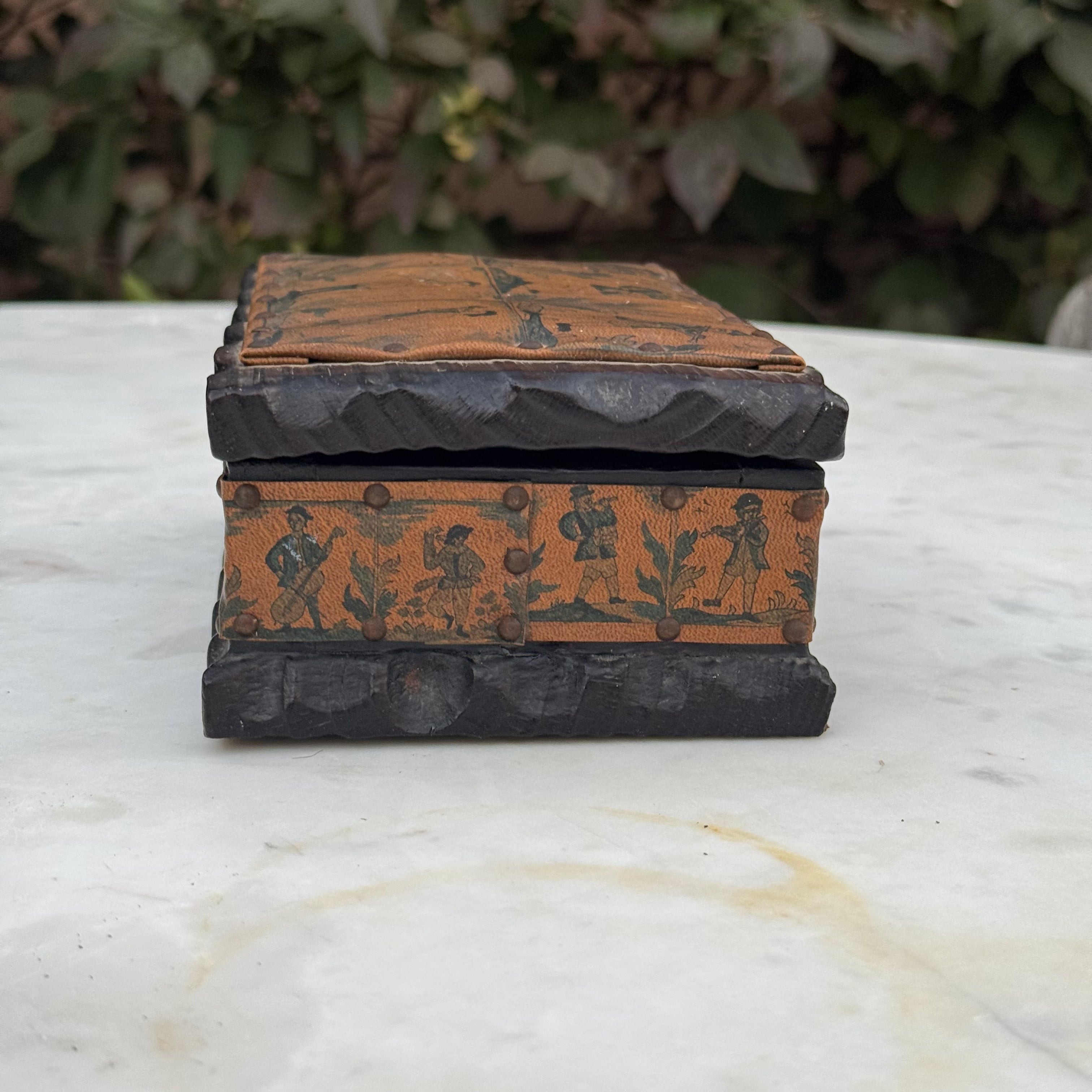 Vintage Musicians Box