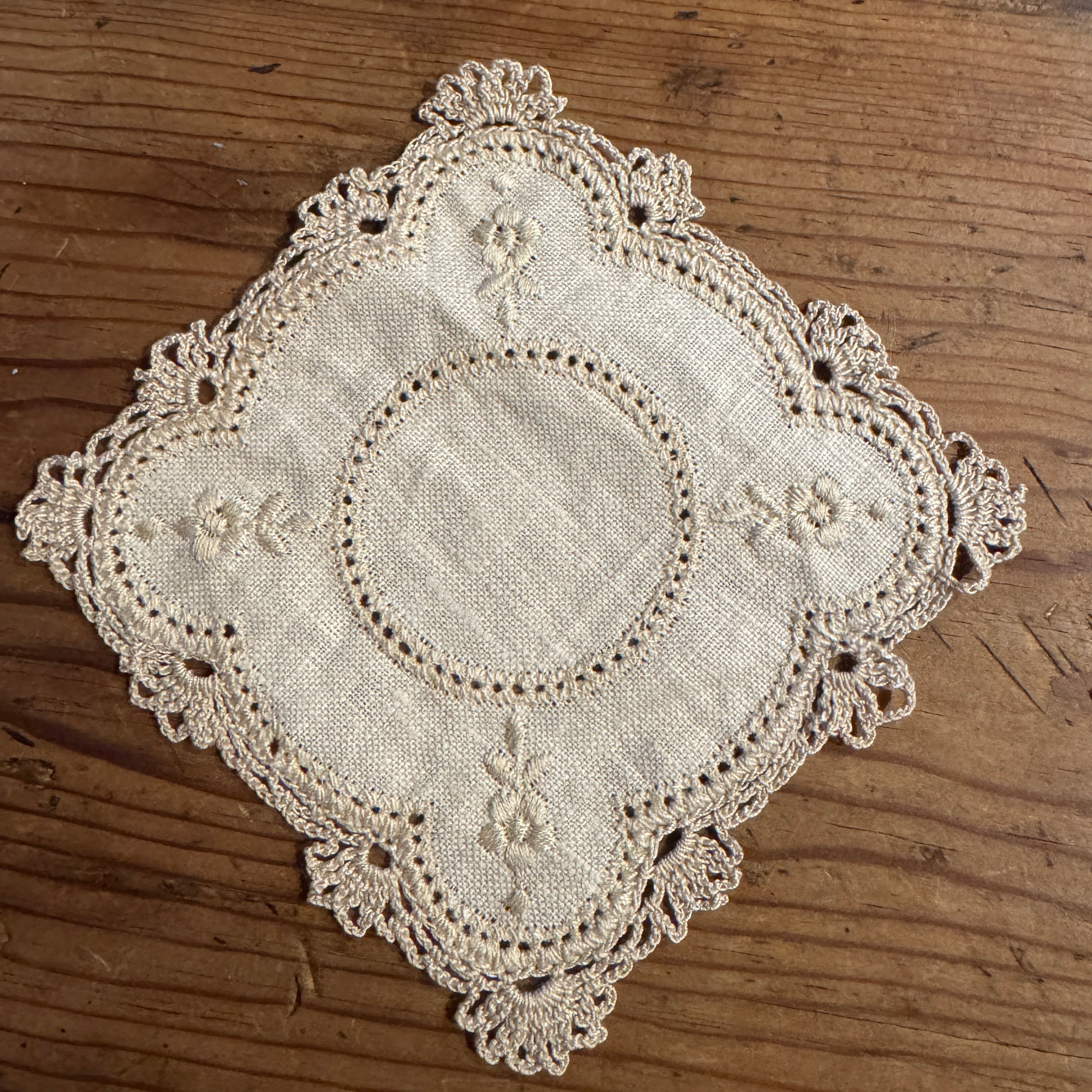Vintage linen cocktail napkins, set of four.