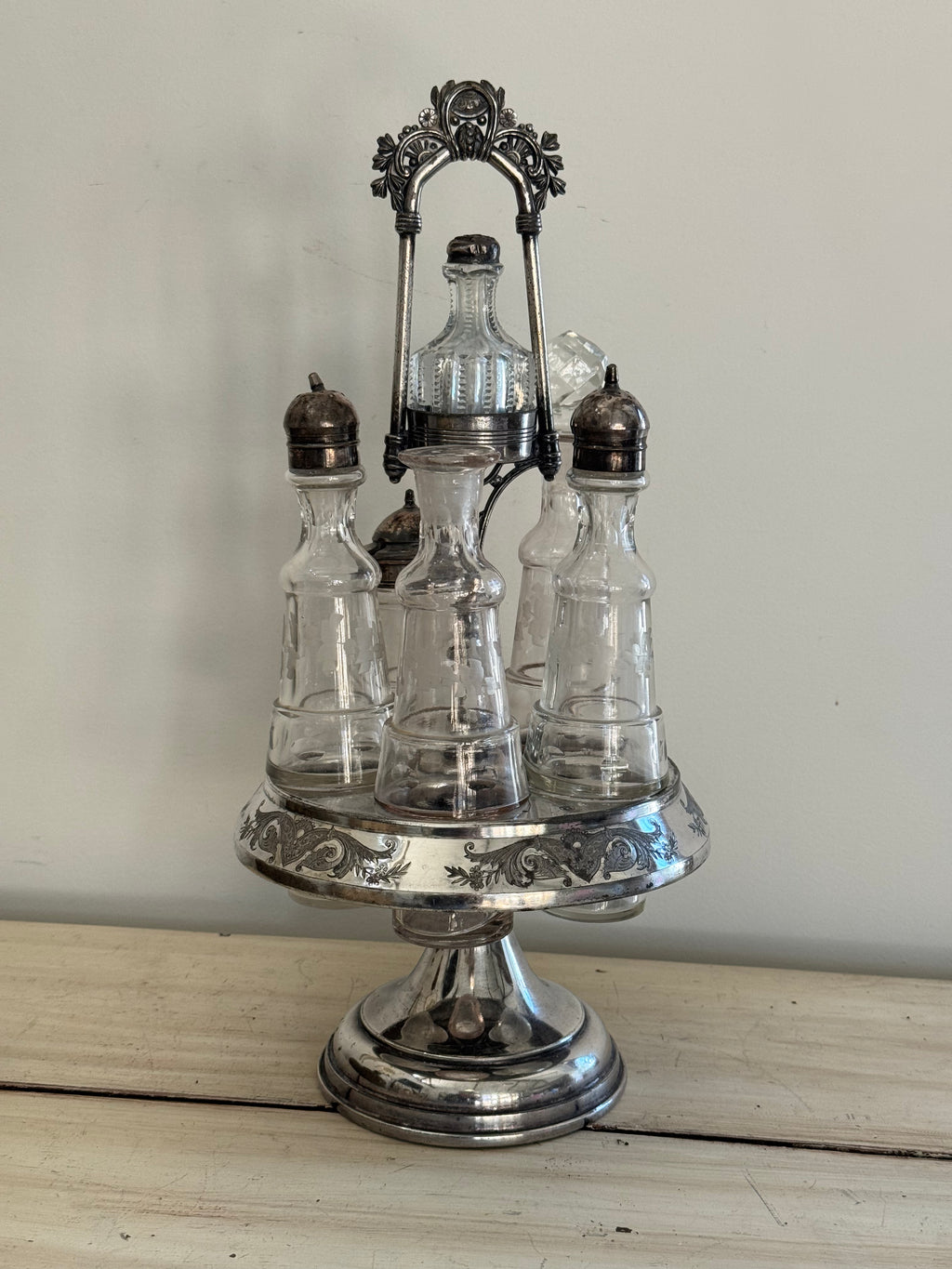 Antique Victorian Meriden Britannia Cruet Set