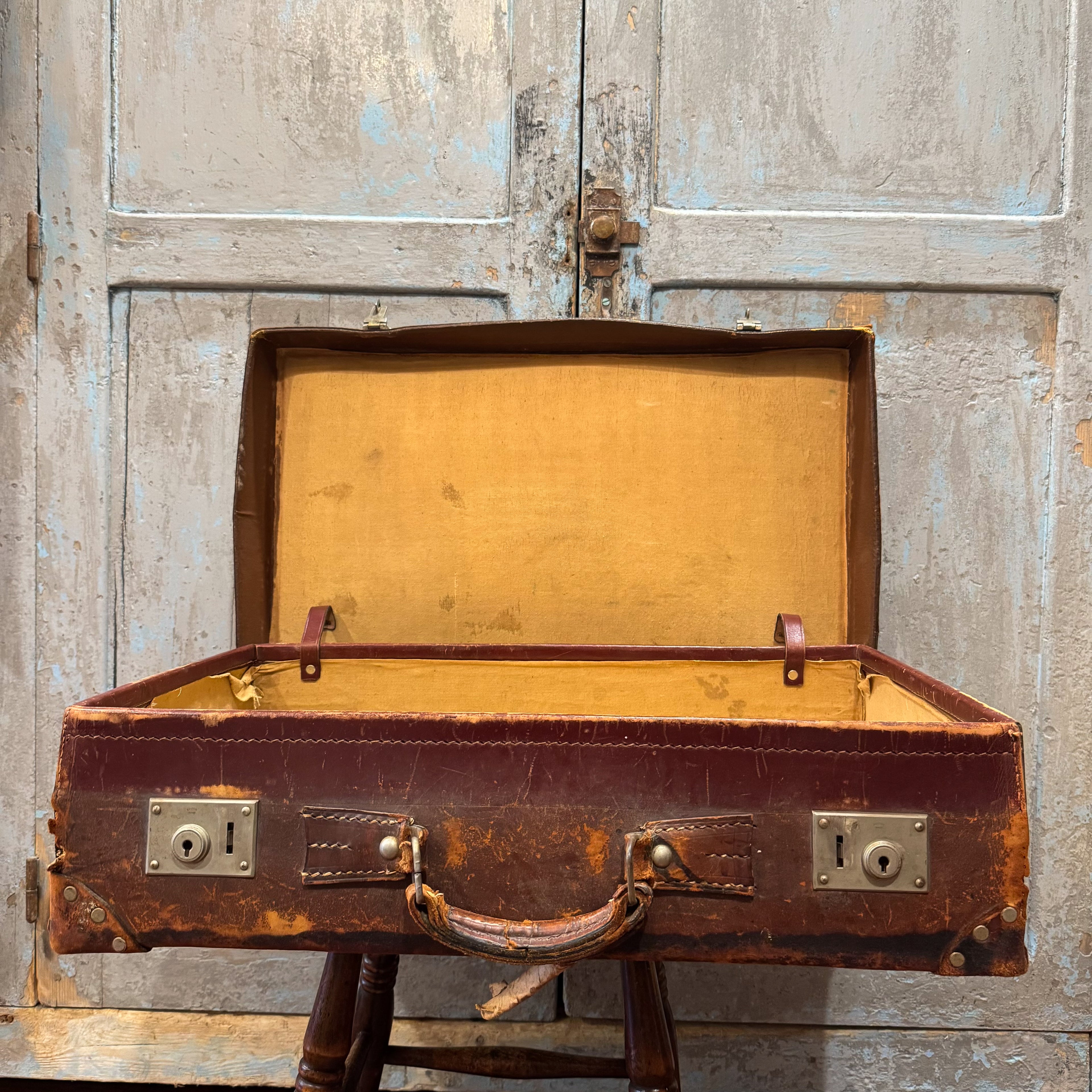 British Leather Suitcase 26"