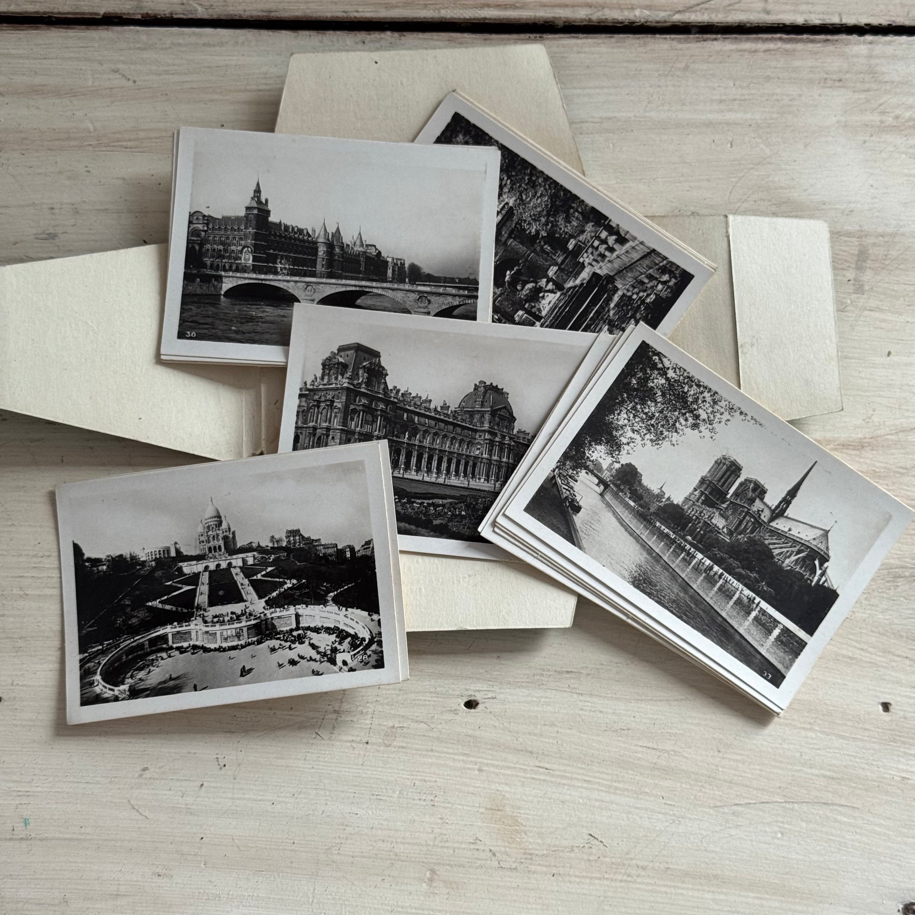Yvon Paris En Flanant Serie II Postcard Booklet