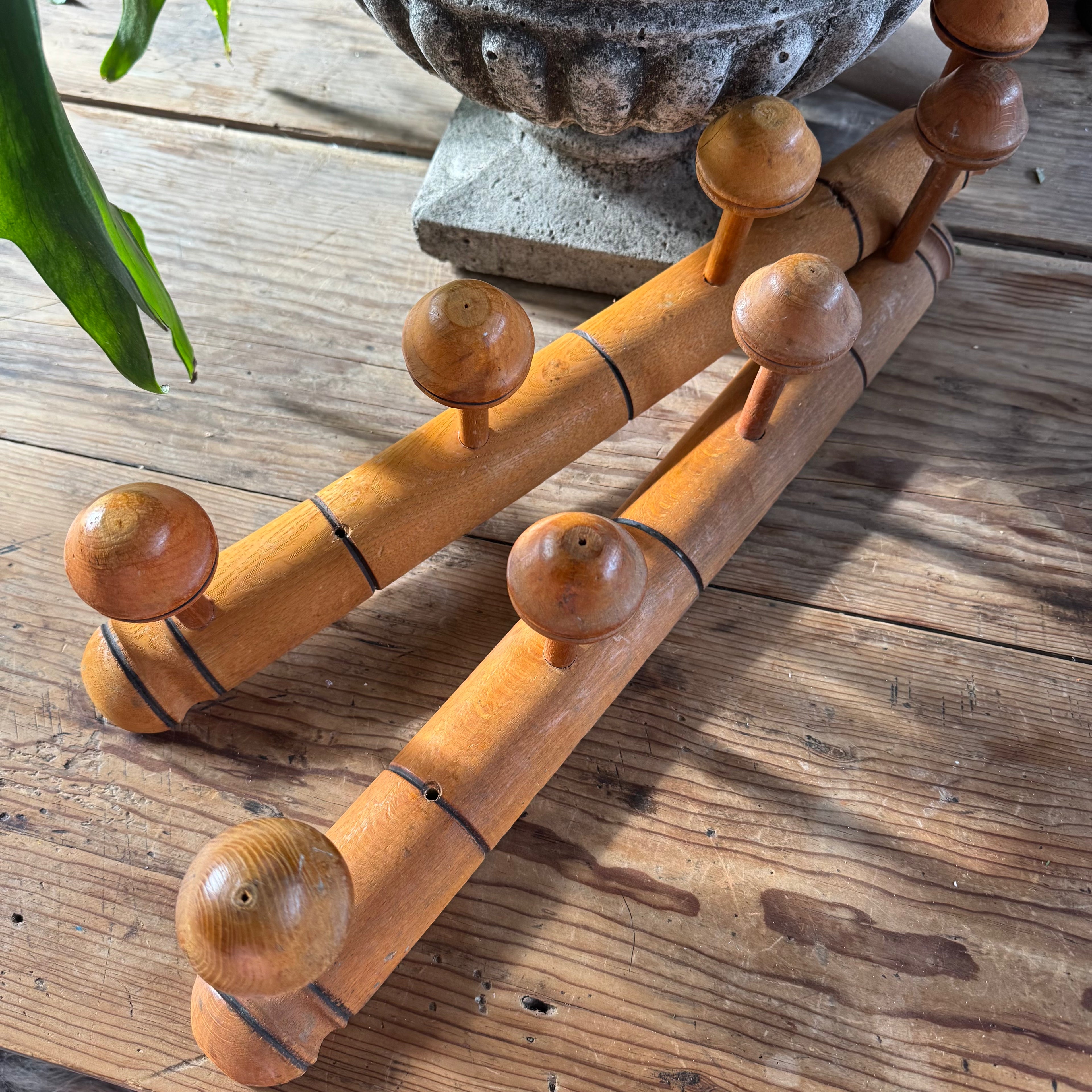 French Faux Bamboo 4-Peg Rail