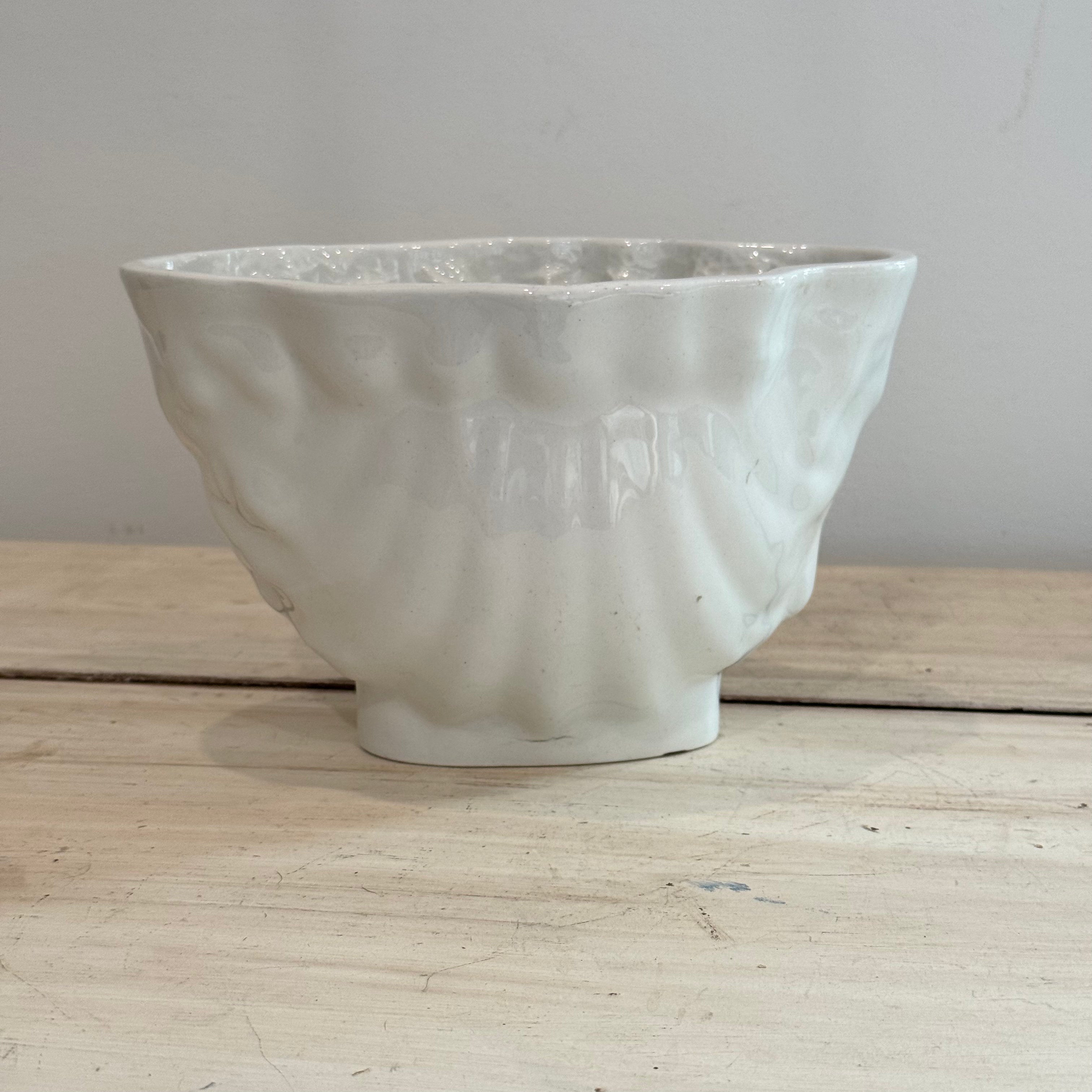 Antique English Shells Jelly Mold