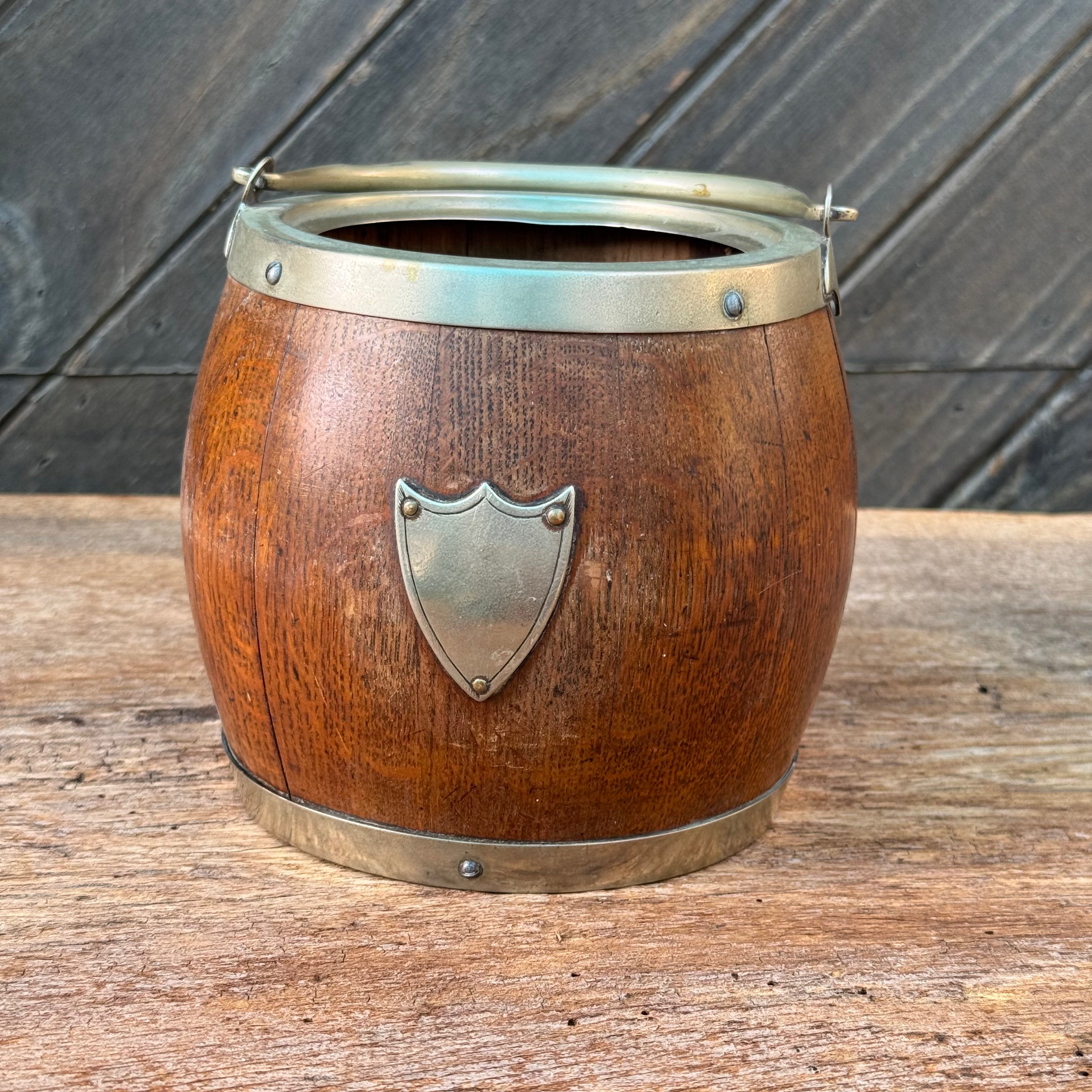 Daniel & Arter British Biscuit Barrel