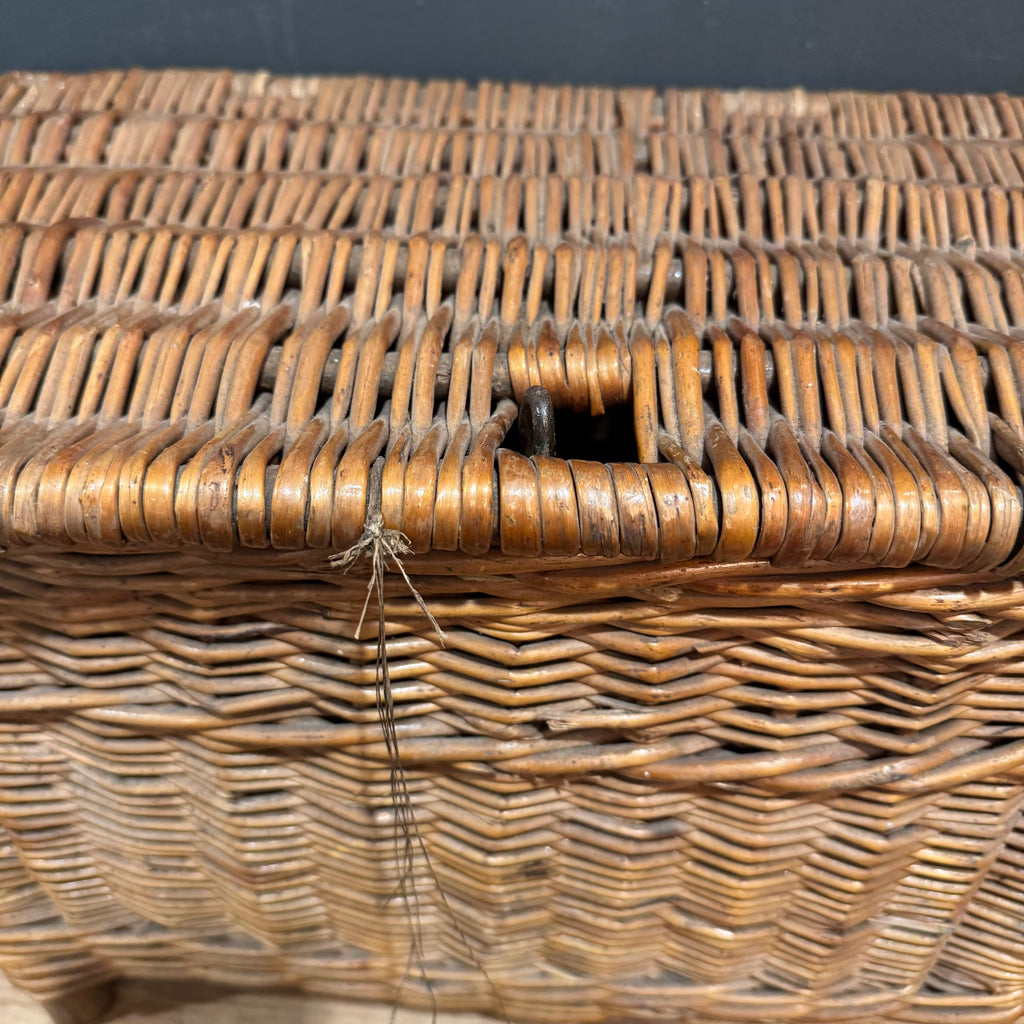 English Wicker Fishing Creel Basket