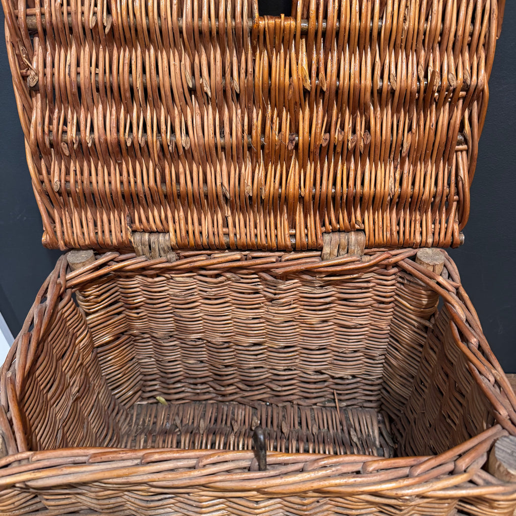 English Wicker Fishing Creel Basket