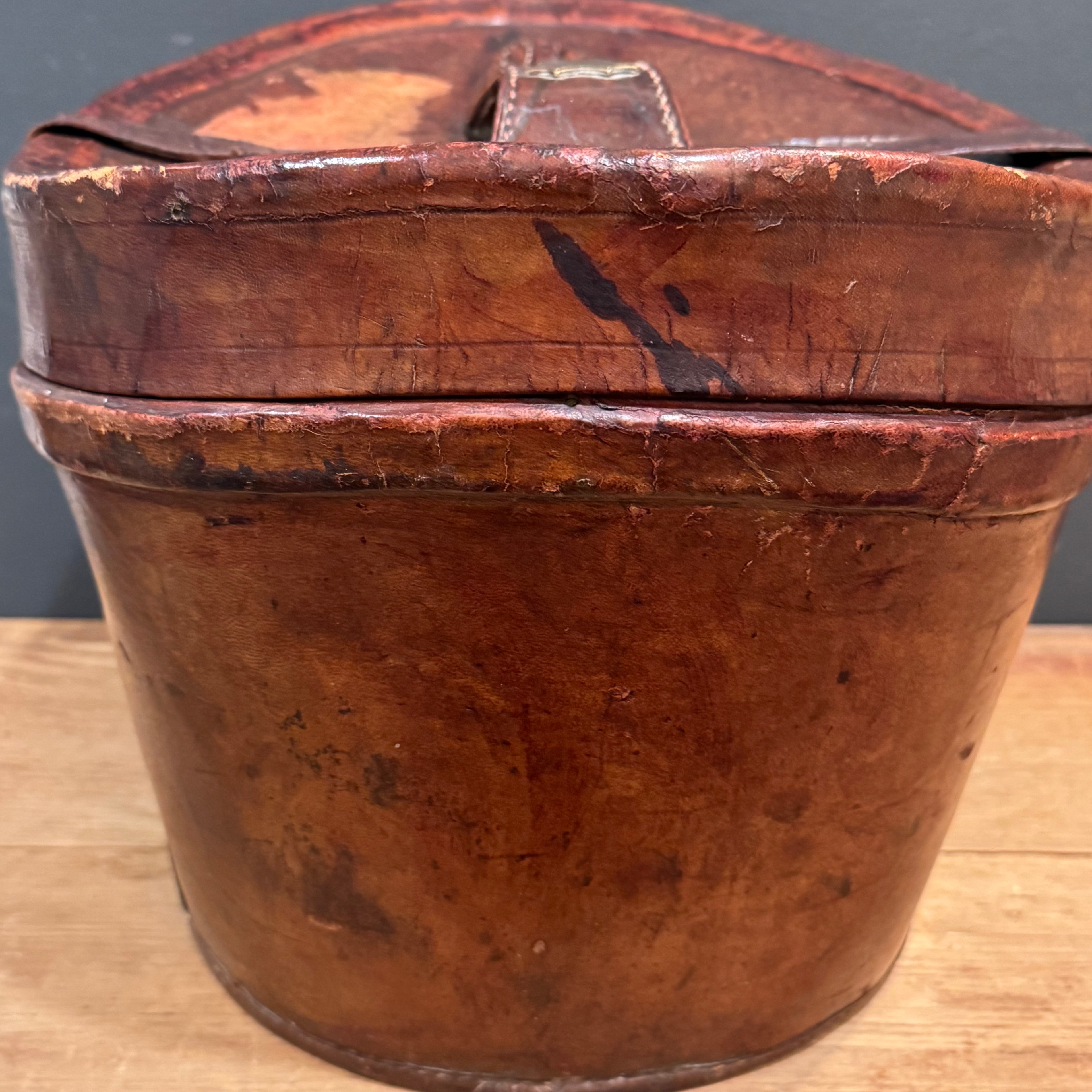Antique Scottish P.D. Purves Silk Top Hat with Original Leather Travel Case & Key – Edinburgh c. 1890