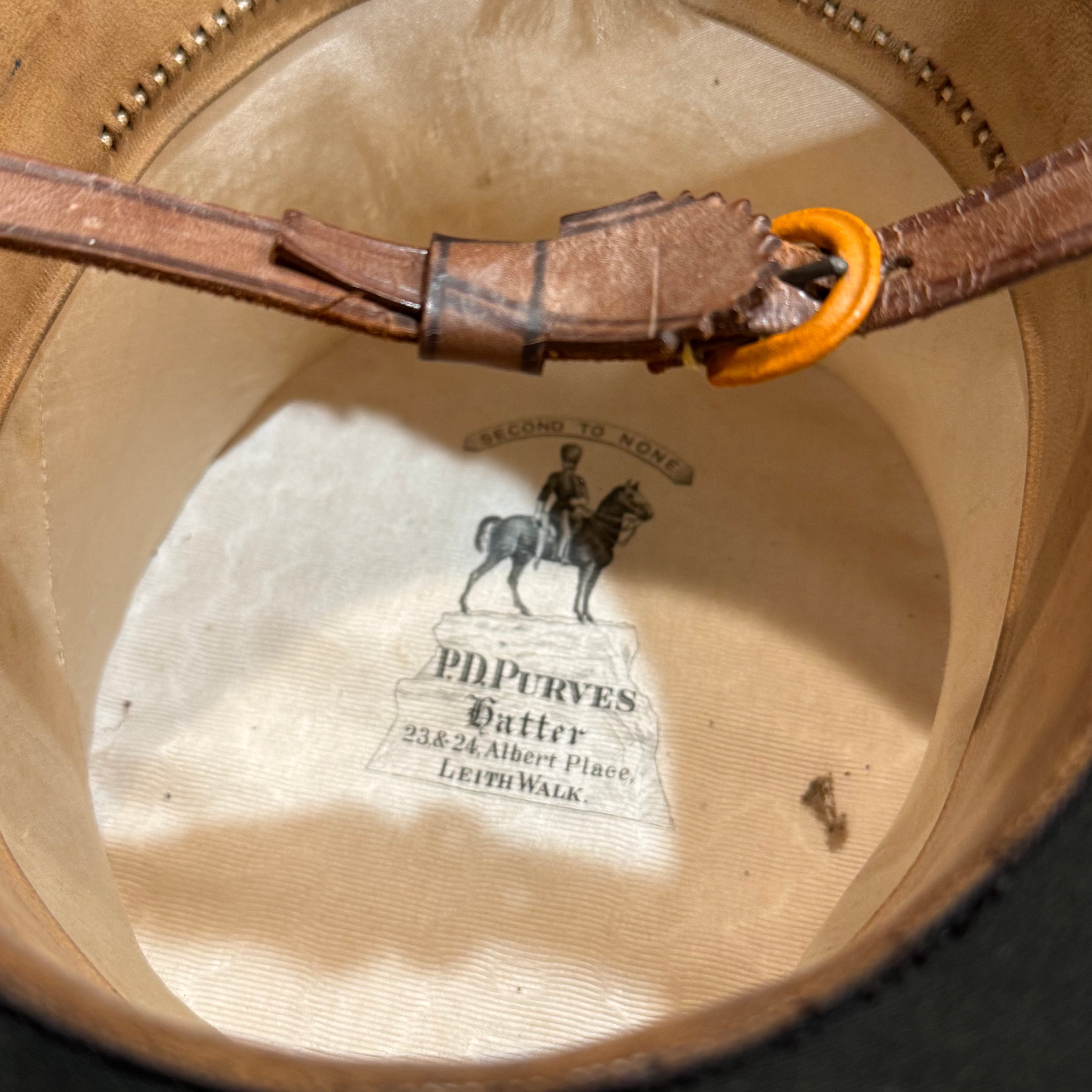 Antique Scottish P.D. Purves Silk Top Hat with Original Leather Travel Case & Key – Edinburgh c. 1890