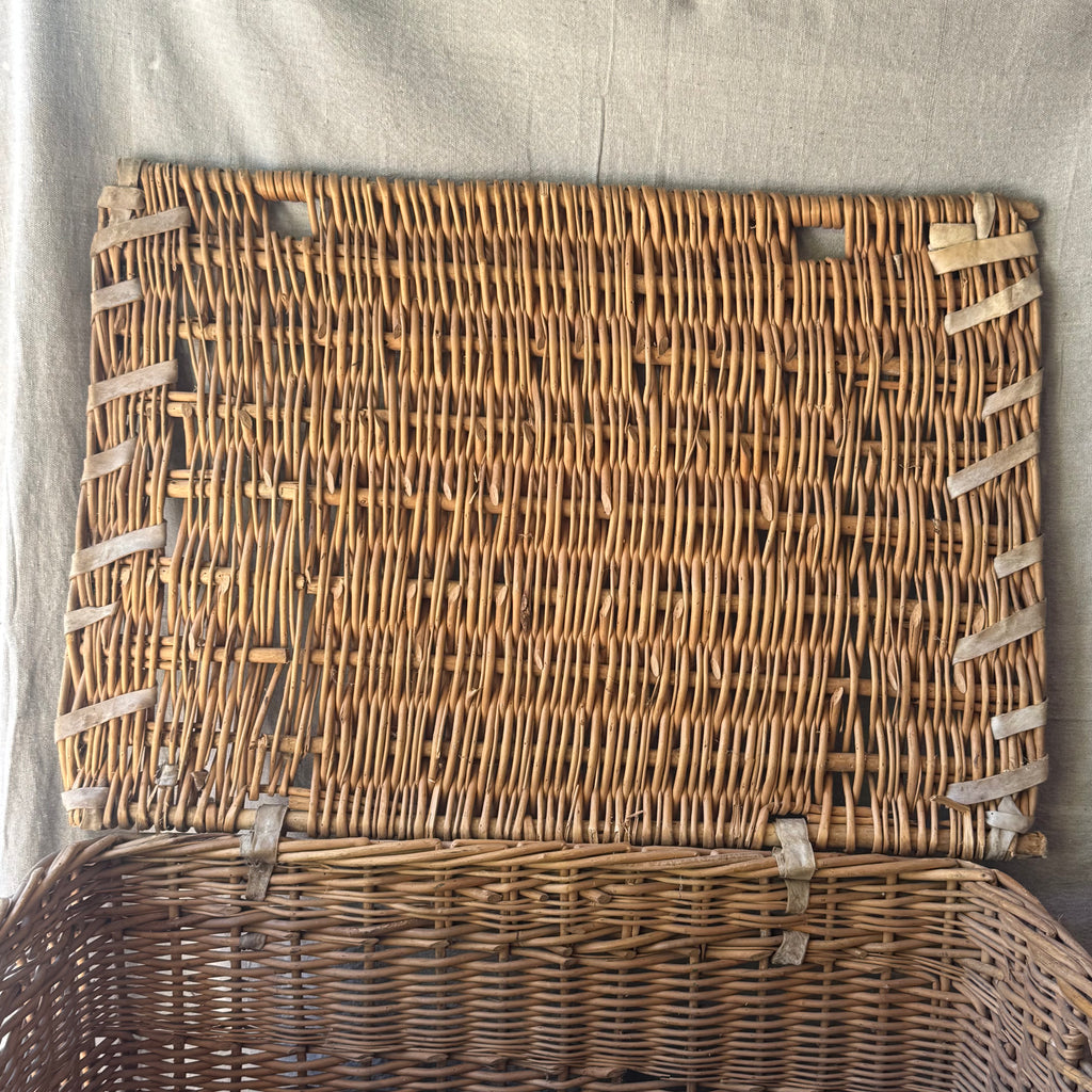 English Laundry Trunk
