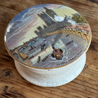 Prattware "Thames Embankment" Pot with Lid