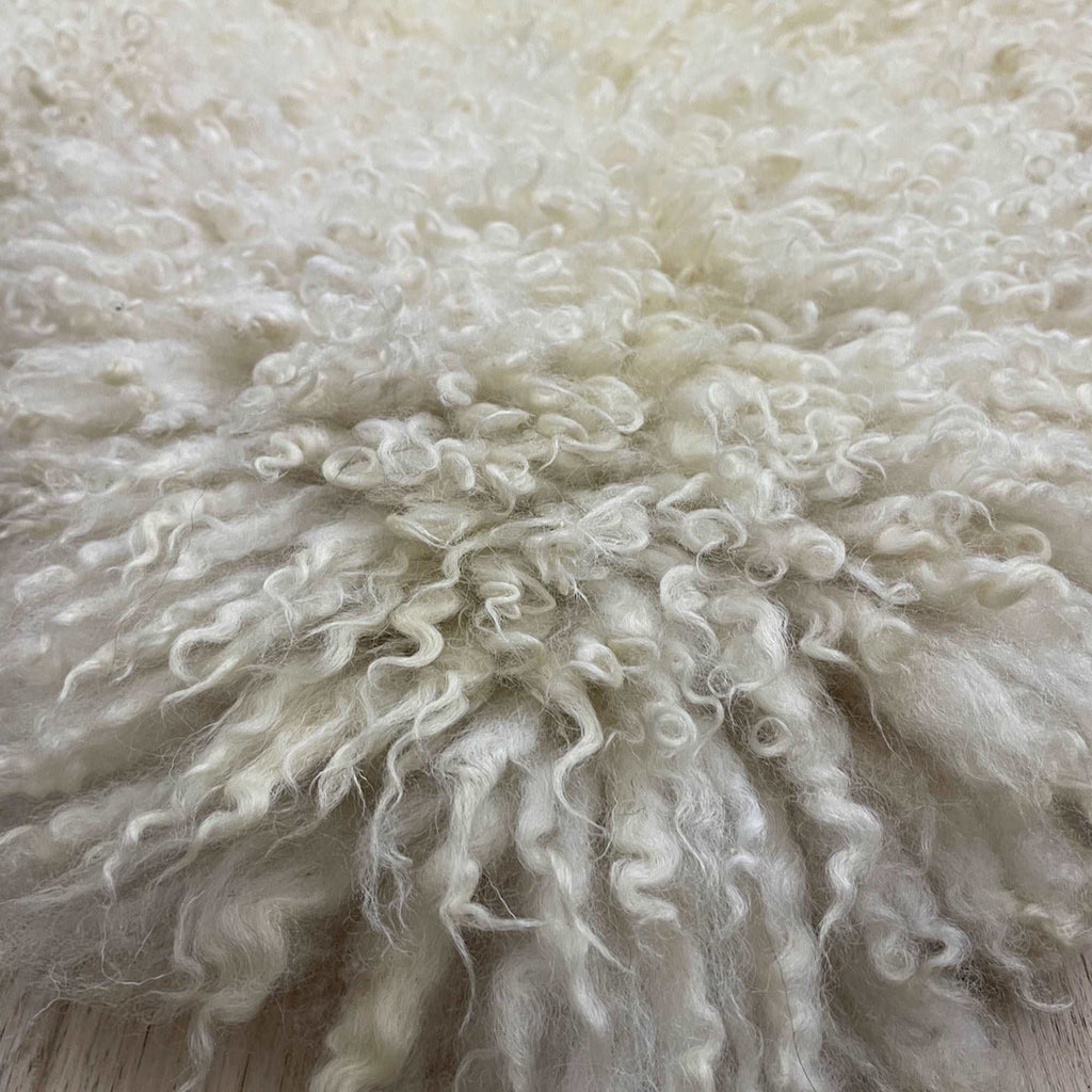 British Curly Sheepskin Natural White Medium
